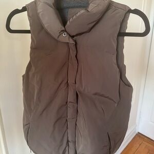 Padded Sleeveless Puffer Vest - Olive